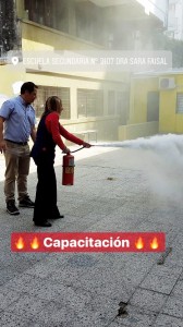 Escuela Sara Faisal – Capacitación Práctica y Menejo de Extintores