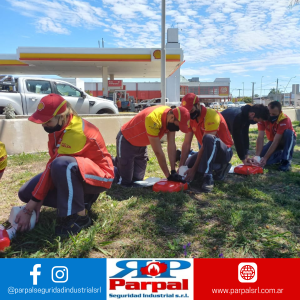 SHELL ESPERANZA COMBUSTIBLES – CAPACITACIÓN RCP Y PRÁCTICA CON EXTINTORES